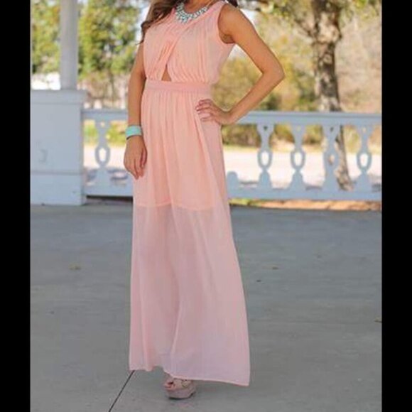 The Hanger Elegant light Peach Sleeveless Maxi Dress Goddess Style Size Medium - Picture 2 of 13
